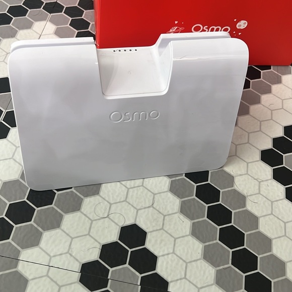 Osmo Fire Tablet Base - Picture 3 of 4